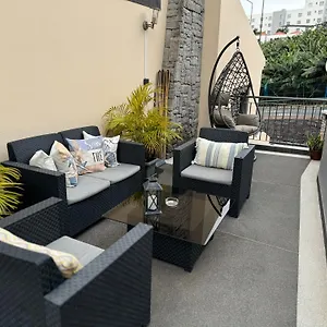 Casa de Férias Alforra 1-t2-centro-praias-levadas, Câmara de Lobos
